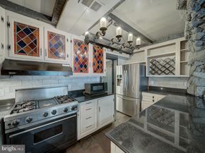 2142 Cathedral Avenue NW, Washington DC 20008