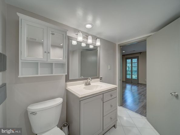 2142 Cathedral Avenue NW, Washington DC 20008