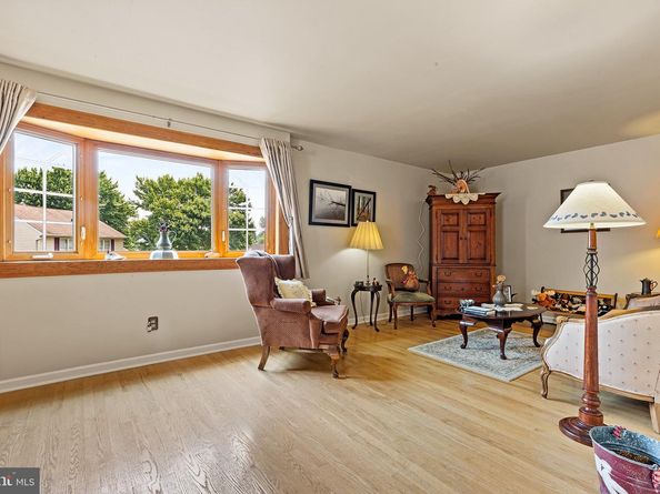 15202 Bernita Drive, Philadelphia PA 19116