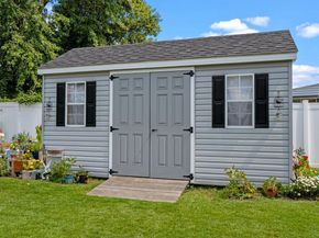 57 Island Road, Levittown PA 19057