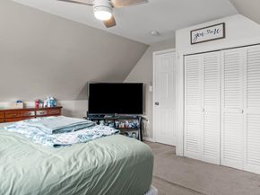 57 Island Road, Levittown PA 19057