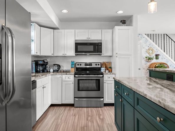 57 Island Road, Levittown PA 19057