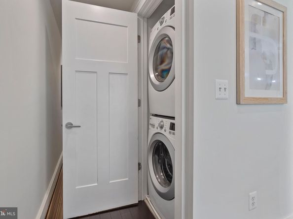 3321 16TH Street NW 205, Washington DC 20010