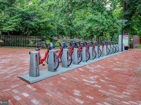 3031 Sedgwick Street NW 102E, Washington DC 20008