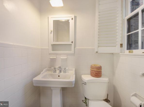 3031 Sedgwick Street NW 102E, Washington DC 20008