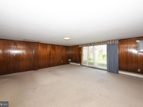 7812 Halstead Street, Philadelphia PA 19111