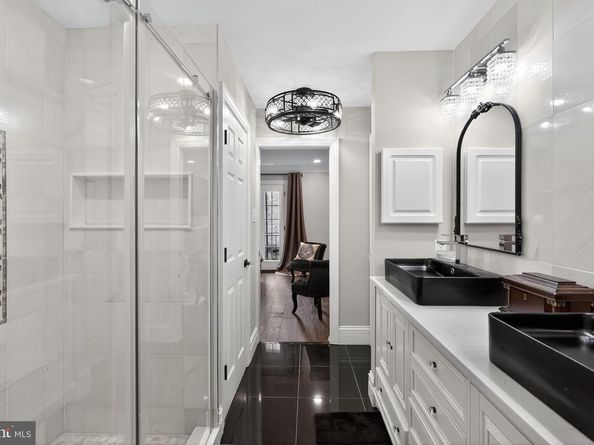 409 S 13TH Street, Philadelphia PA 19147