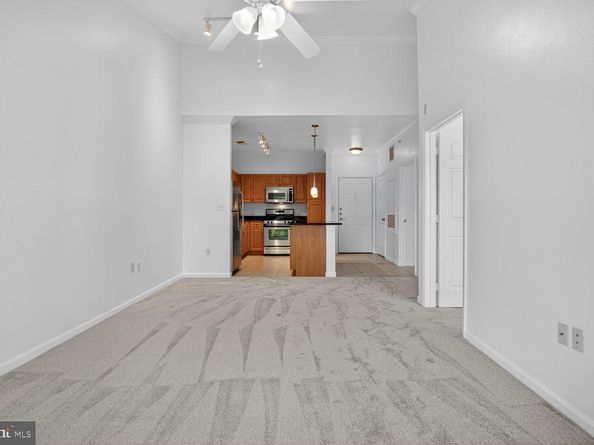 12945 Centre Park Circle 403, Herndon VA 20171