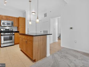 12945 Centre Park Circle 403, Herndon VA 20171