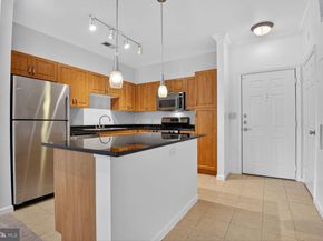 12945 Centre Park Circle 403, Herndon VA 20171