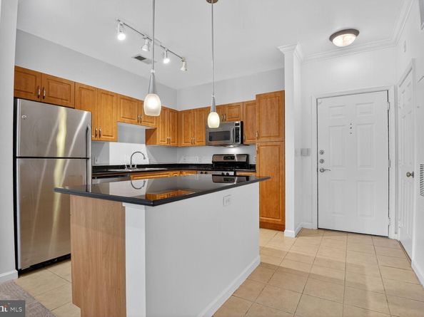 12945 Centre Park Circle 403, Herndon VA 20171