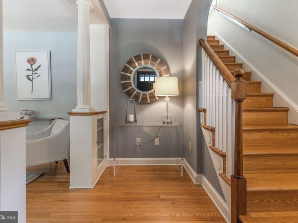 4612 24TH Street N, Arlington VA 22207