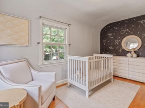4612 24TH Street N, Arlington VA 22207