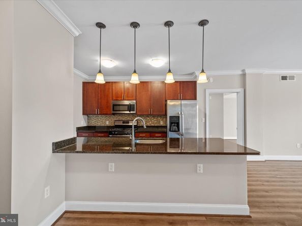 6301 Edsall Road 301, Alexandria VA 22312