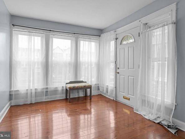 7033 Charles Street, Philadelphia PA 19135