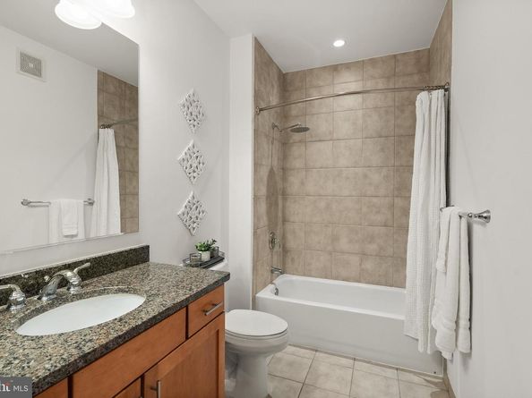 1023 N Royal Street 109, Alexandria VA 22314