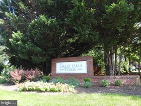 47379 Darkhollow Falls Terrace, Sterling VA 20165