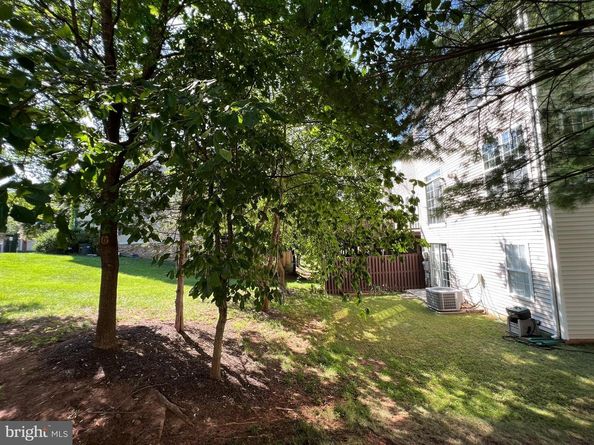 47379 Darkhollow Falls Terrace, Sterling VA 20165