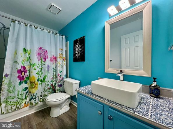 47379 Darkhollow Falls Terrace, Sterling VA 20165