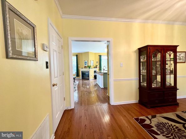 47379 Darkhollow Falls Terrace, Sterling VA 20165