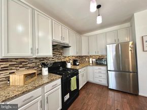 47379 Darkhollow Falls Terrace, Sterling VA 20165