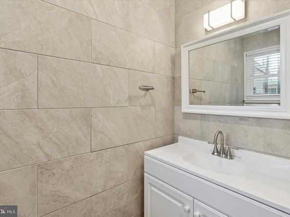 1019 Snyder Avenue, Philadelphia PA 19148