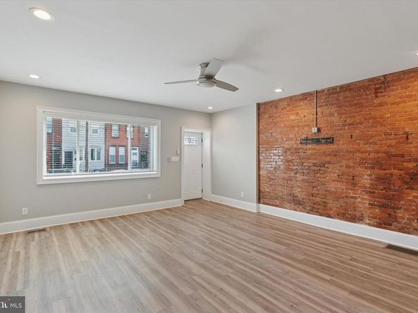 1019 Snyder Avenue, Philadelphia PA 19148
