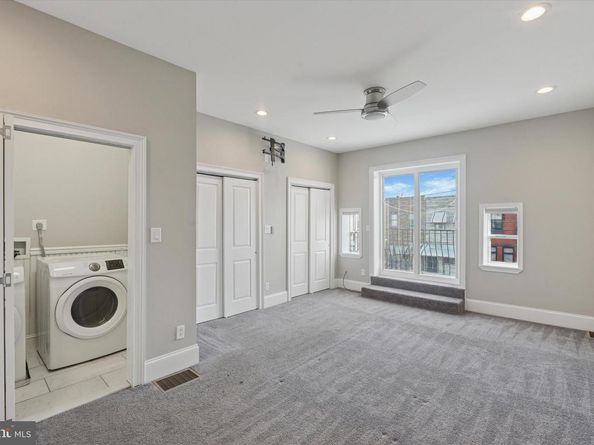 1019 Snyder Avenue, Philadelphia PA 19148