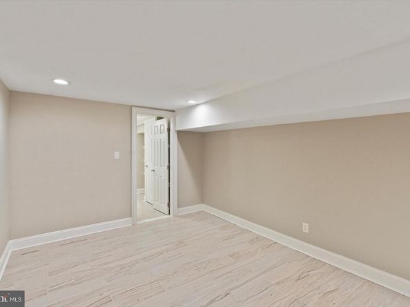 1019 Snyder Avenue, Philadelphia PA 19148