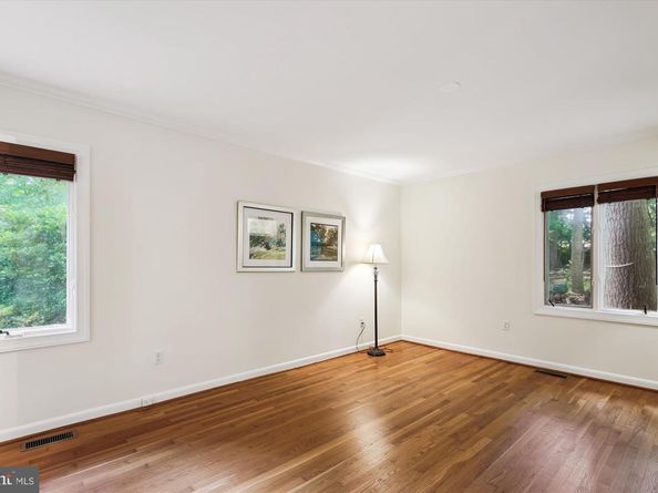 11221 S Shore Road, Reston VA 20190