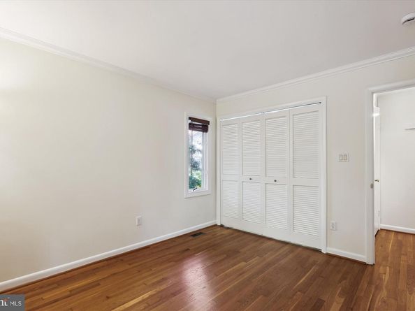 11221 S Shore Road, Reston VA 20190