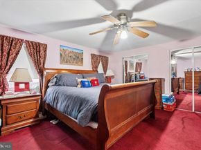 12516 Medford Place, Philadelphia PA 19154