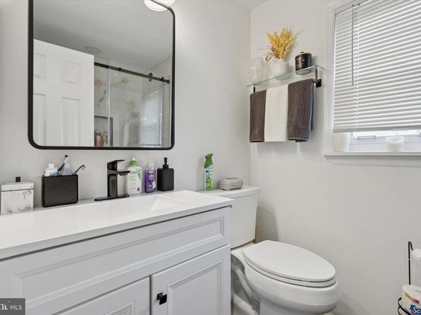 12516 Medford Place, Philadelphia PA 19154