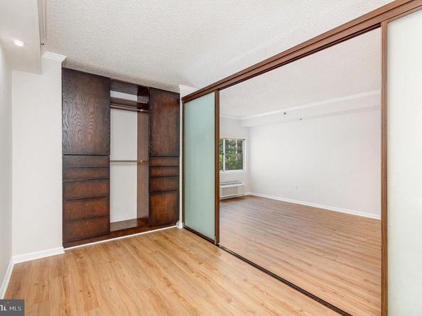 1211 S Eads Street 307, Arlington VA 22202