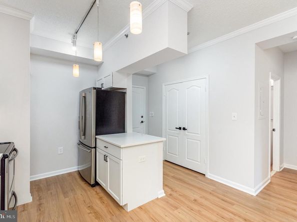 1211 S Eads Street 307, Arlington VA 22202