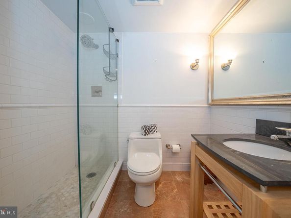 1919 Chestnut Street 202423, Philadelphia PA 19103