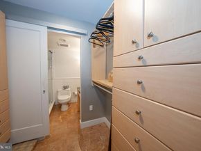 1919 Chestnut Street 202423, Philadelphia PA 19103