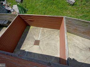 908 N Front Street, Philadelphia PA 19123