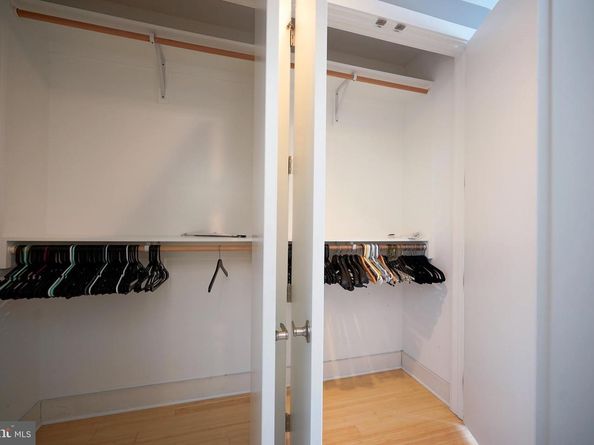 908 N Front Street, Philadelphia PA 19123