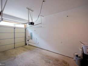 908 N Front Street, Philadelphia PA 19123