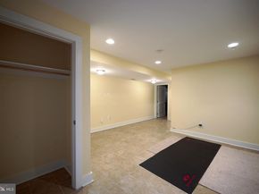 908 N Front Street, Philadelphia PA 19123