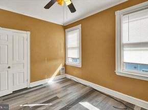 1044 Jackson Avenue, Sharon Hill PA 19079