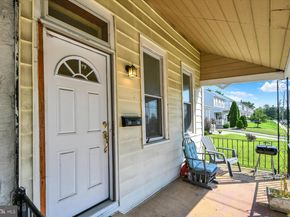 1044 Jackson Avenue, Sharon Hill PA 19079