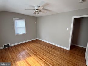 217 Foster Avenue, Sharon Hill PA 19079