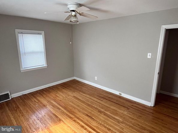 217 Foster Avenue, Sharon Hill PA 19079