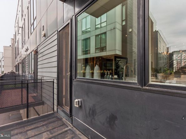 614 N 5TH Street, Philadelphia PA 19123
