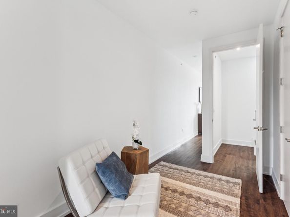 614 N 5TH Street, Philadelphia PA 19123