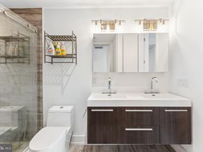 614 N 5TH Street, Philadelphia PA 19123