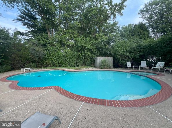1469 Fort Washington Avenue, Ambler PA 19002