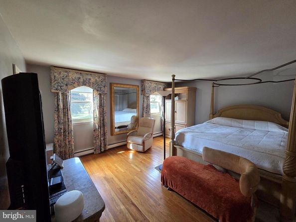 1469 Fort Washington Avenue, Ambler PA 19002